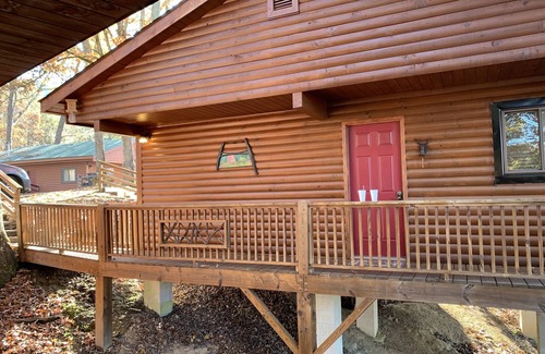 Bryson City Cabin | Beautiful North Carolina Mountain View Cabin near White water rafting NOC