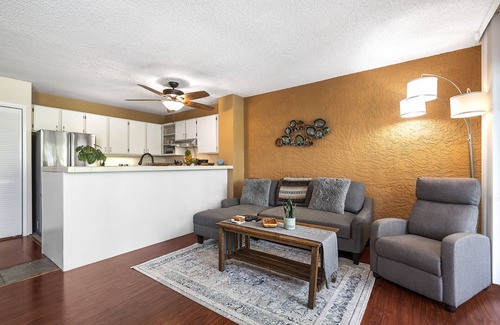 Kailua-Kona Condo | Beautiful oceanfront Ali'i Villas complex
