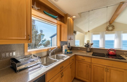 Cloverdale House | Beautiful oceanfront home with sweeping views, multiple decks, and pet friendly