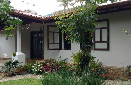 Prumirim House | Beautiful Paradise Beach - Single Family Home, 3 Bedrooms