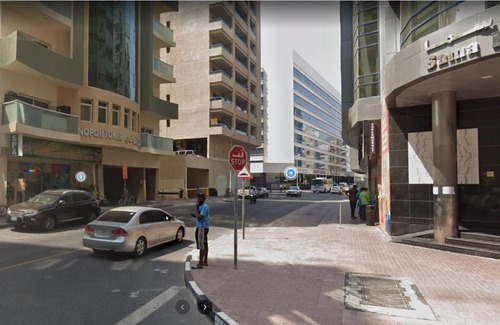 Al Barsha 1 House | Beautiful Partition Room in Al barsha 1 Near Metro