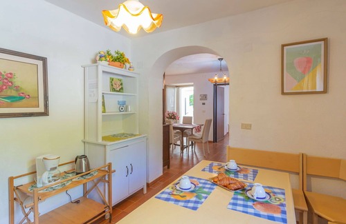 Marciano House | Beautiful private villa with WIFI, private pool, A/C, TV, terrace, pets allowed and panoramic view