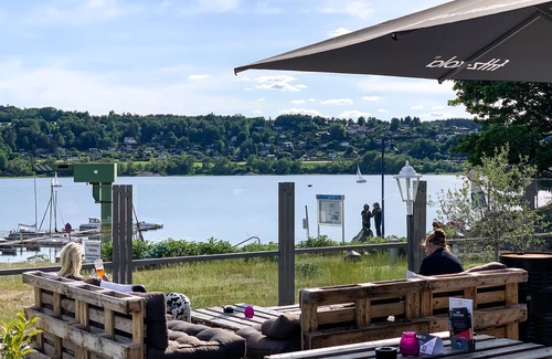 Scheid Apartment | Beautiful premium apartment on three levels, directly on the lake on a quiet peninsula