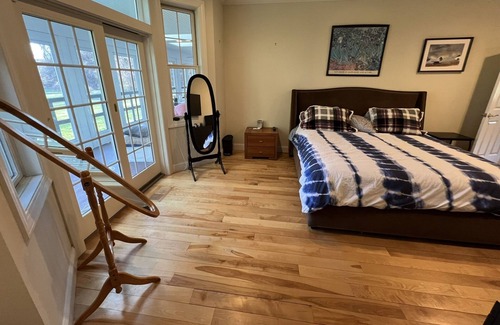 North Egremont House | Beautiful Private Home with River Access In Beautiful Egremont