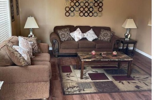 Albany House | Beautiful Private 3 Bedroom Home