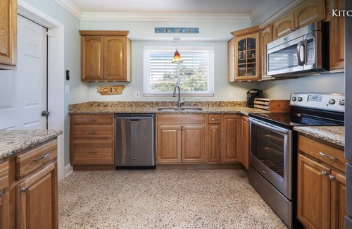 Cocoa Beach House | Beautiful, Private Beach House - 1 Block To The Beach (AC) 3 Bedroom - Sleeps 8