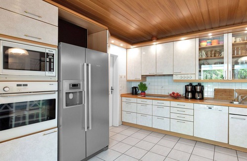 Butjadingen House | Beautiful private villa for 20 guests with WIFI, TV, terrace and pets allowed