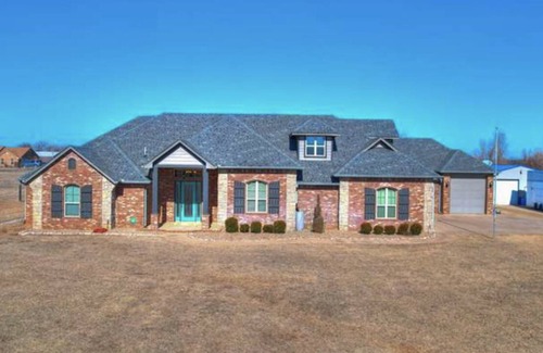 Wheatland House | Beautiful Private Home
