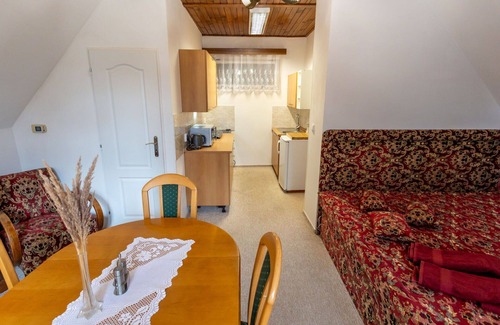 Vysoka House | Beautiful private villa for 4 people with WIFI, TV, patio and parking