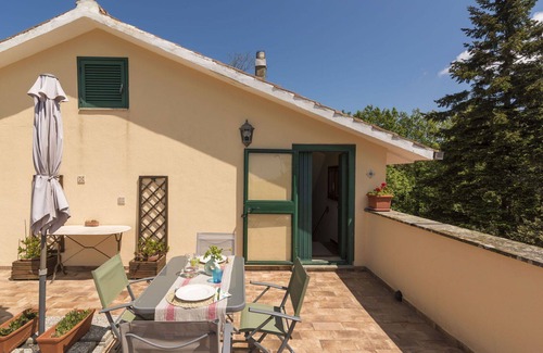 Allumiere House | Beautiful private villa for 7 guests with WIFI, TV, terrace and pets allowed
