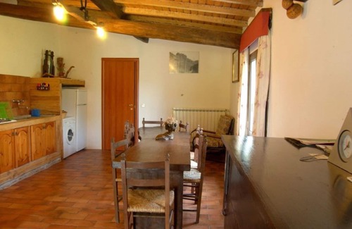 Pitigliano Villa | Beautiful private villa for 9 guests with private pool, WIFI, pets allowed and panoramic view