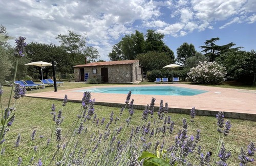 Pitigliano Villa | Beautiful private villa for 9 guests with private pool, WIFI, pets allowed and panoramic view
