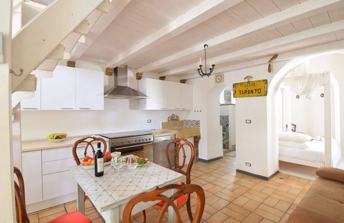 Pisticci Villa | Beautiful private villa for 4 guests with WIFI, A/C, TV, patio and panoramic view