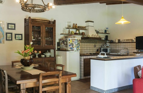 Vetralla House | Beautiful private villa with A/C, private pool, WIFI, TV, terrace, pets allowed and panoramic view