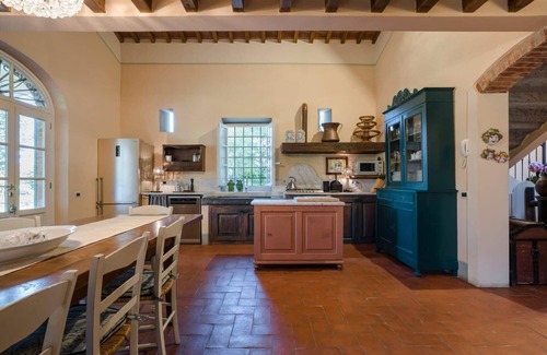 Orentano Villa | Beautiful private villa for 12 guests with A/C, private pool, WIFI, TV and panoramic view