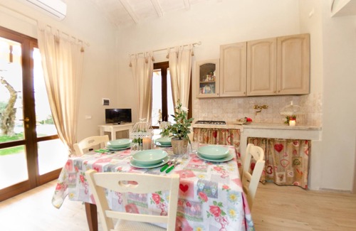Lari Villa | Beautiful private villa for 4 guests with A/C, private pool, WIFI and pets allowed