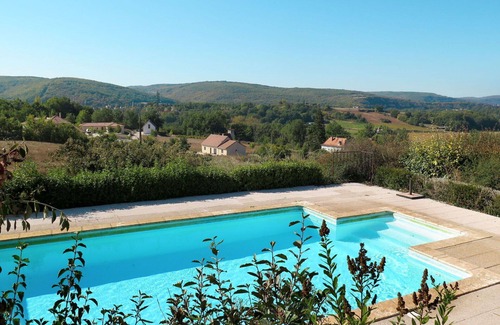 Andressac House | Beautiful private villa with WIFI, private pool, TV, patio, pets allowed, panoramic view and par.