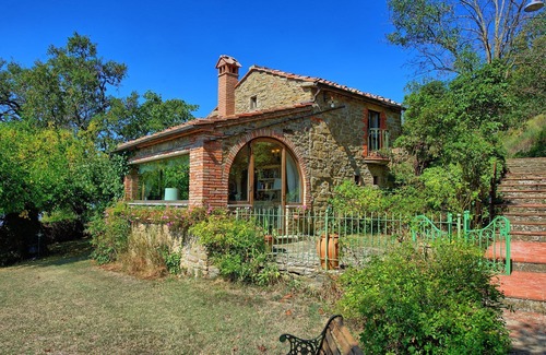 Arezzo Villa | Beautiful private villa with WIFI, A/C, private pool, TV and panoramic view, close to Arezzo