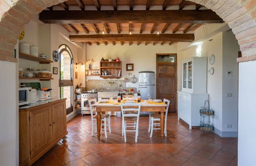 San Gimignano Villa | Beautiful private villa for 6 people with WIFI, private pool, TV and panoramic view