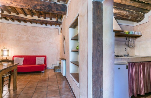 Pescia Villa | Beautiful private villa for 10 guests with private pool, WIFI, TV, terrace and panoramic view