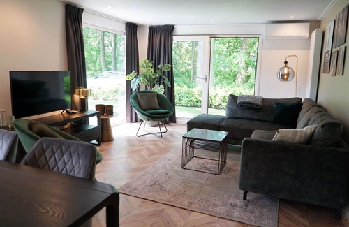 Susteren House | Beautiful private villa for 6 guests with pool, WIFI, TV, terrace and parking