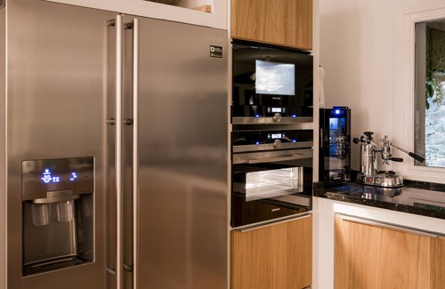 Alhama de Granada Villa | Beautiful property with private pool and tennis court and sensational location