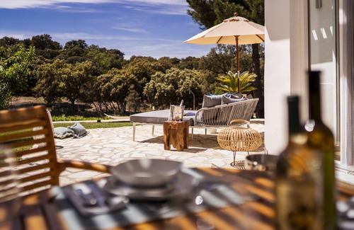 Alhama de Granada Villa | Beautiful property with private pool and tennis court and sensational location