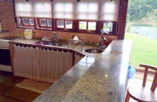 Igarata House | Beautiful Property at the lake, Swiming Pool, Fishing , Barbecue, Jacuzzi