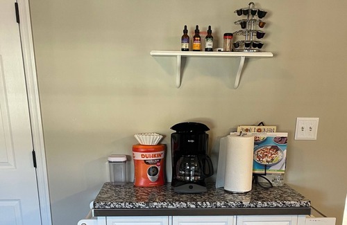 Lynchburg House | Beautiful, quiet 2 bd condo Lynchburg