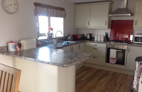 Vale of Glamorgan Cottage | Beautiful Quiet Cottage Dog Friendly Near Cowbridge and Cardiff