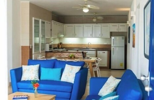 Same Apartment | Beautiful Remodeled Apartment 2 Rooms WIFI