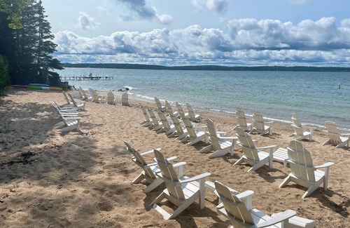 Roaring Brook Cottage | Beautiful Roaring Brook Cottage in Harbor Springs with beach access