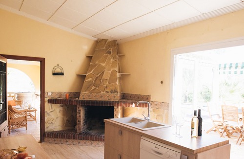 Aspe House | BEAUTIFUL SECLUDED 4 BED VILLA, XL POOL , PERFECT PARADISE TO UNWIND ALICANTE