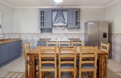 Aspe House | BEAUTIFUL SECLUDED 4 BED VILLA, XL POOL , PERFECT PARADISE TO UNWIND ALICANTE