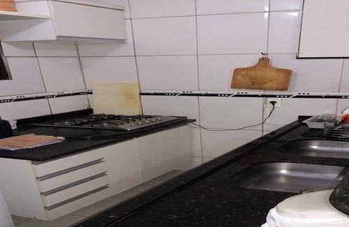 Emaus House | BEAUTIFUL SOBRADO WITH POOL FOR UP TO 10 GUESTS.