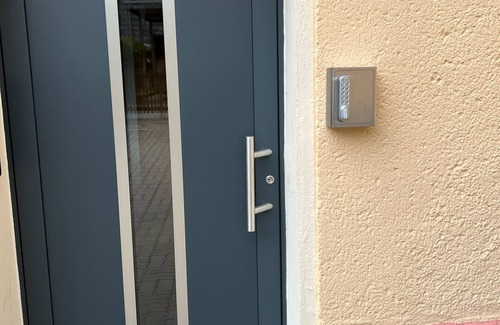 Limbach-Oberfrohna Apartment | Beautiful spacious apartment in a central location