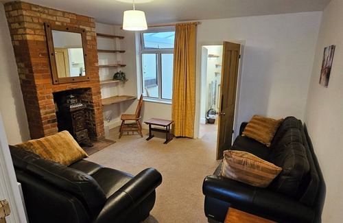 Bury St Edmunds House | Beautiful Spacious 5 Bed House