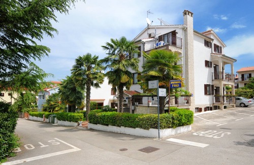 Spadici Apartment | Beautiful spacious apartment (No. 2) with 2 bedrooms 300m from the beach
