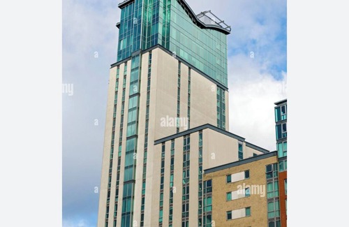 Birmingham City Centre Apartment | Beautiful spacious