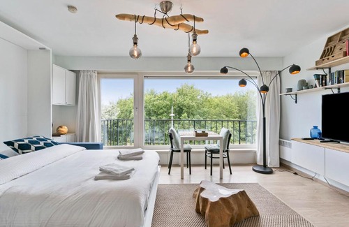 Bredene Apartment | Beautiful studio with park and beach