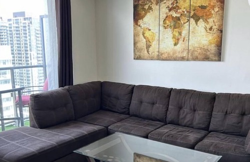 Sunnyside Apartment | Beautiful & stylish condo for rent