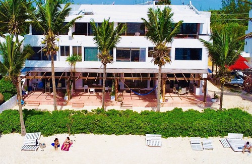 Puerto Juarez Apartment | Beautiful Suite double beach front