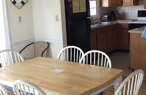 Chincoteague House | Beautiful Sunsets Over The Chincoteague Bay* Panoramic Water Views* Private Dock
