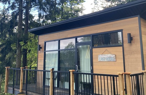 Shawnigan Lake Apartment | Beautiful tiny home nestled in shawnigan lake