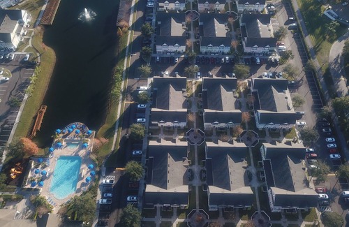 Venetian Bay Villages House | Beautiful Townhouse 4Br/3.5Ba Sleep 10 – Free WiFi - LAST MINUTE DEALS !