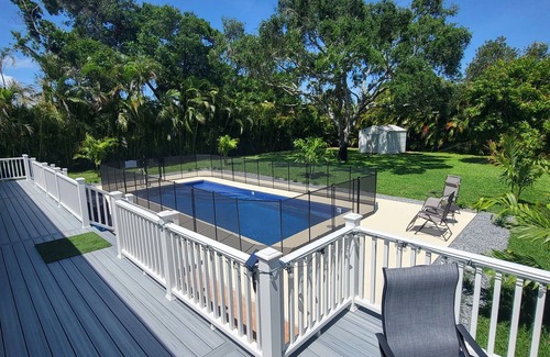 Roseland House | Beautiful tranquility, 1 block from the Indian River with heated pool