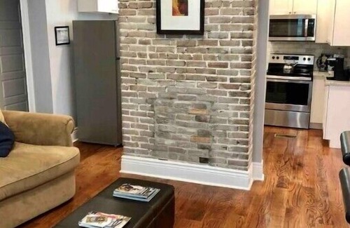Milan House | Beautiful Uptown Home 3 Blocks From St.Charles Avenn