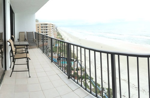 Daytona Beach Shores Condo | Beautiful Oceanfront Direct Views