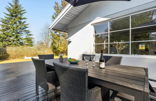 Maribo House | Beautiful vacation home with large terrace on Askø.
