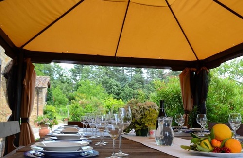 Grezzano Villa | Beautiful villa in the heart of Mugello. Pool, jacuzzi, sauna.